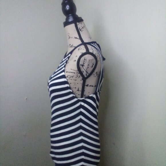 Maeve Anthropologie Shirt XS Sleeveless Straps Stripe Blue White - Picture 8 of 15